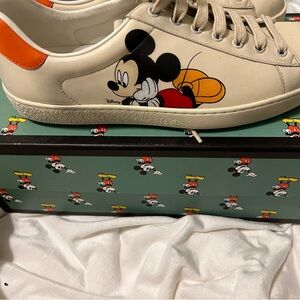 Gucci x Disney Ace Men’s Mickey Mouse Casual Fashion Aged Sneakers size 8.5